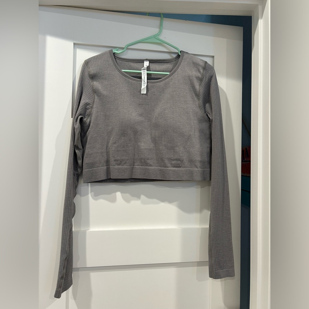 Lululemon ebb to street long sleep cropped grey shirt